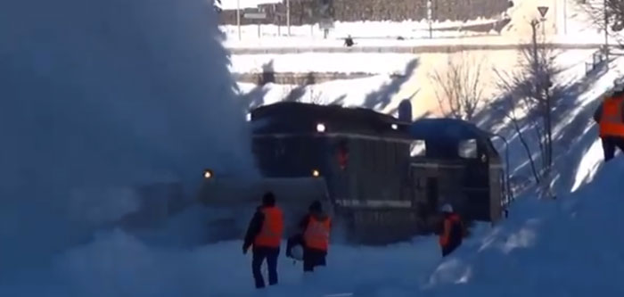 Train chasse-neige Cantal