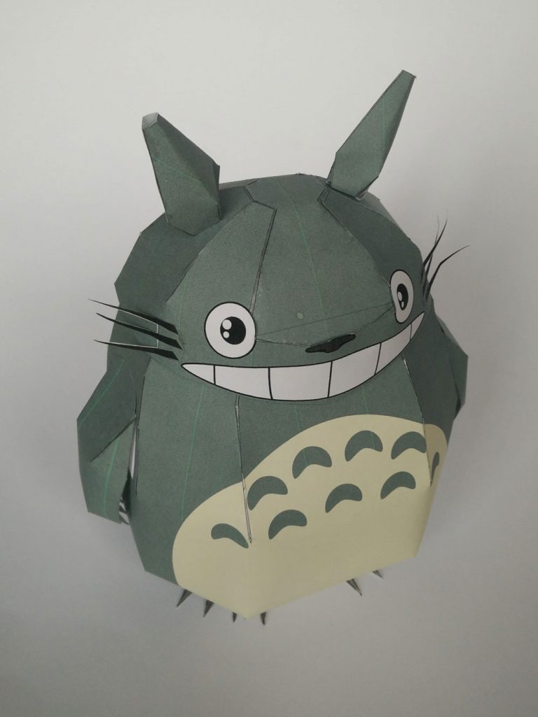 Totoro paper-toy dessus